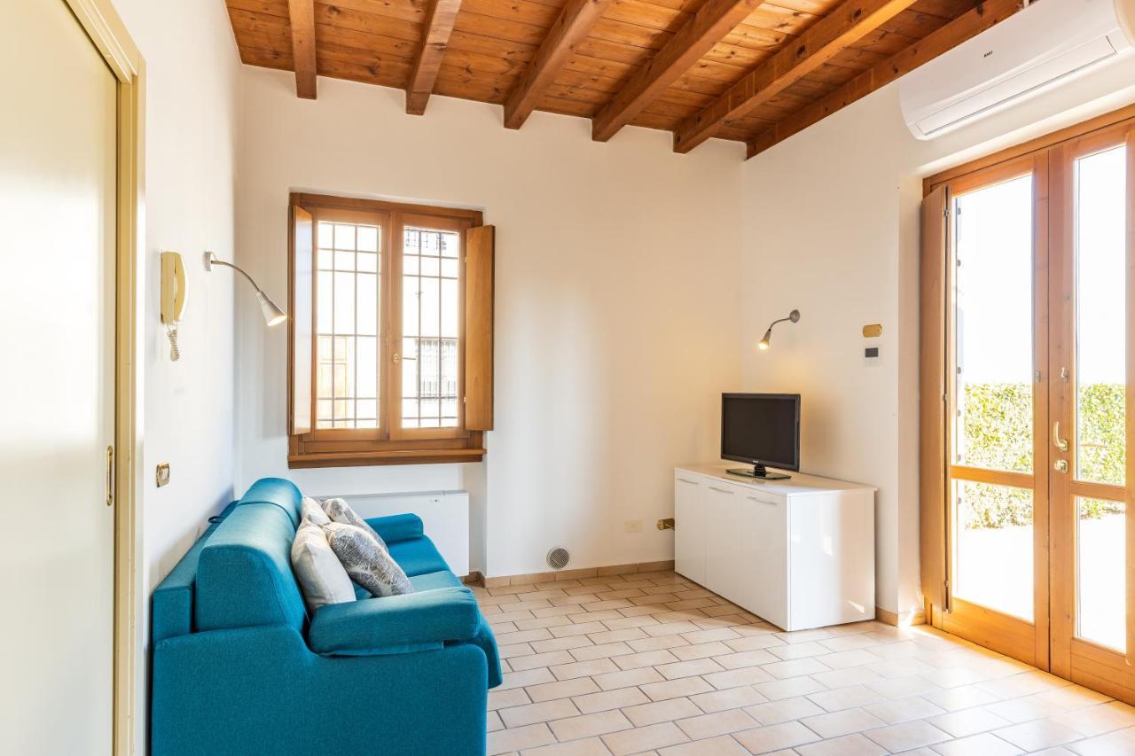 Il Casale Lonato - By Host4U 아파트 호텔 외부 사진